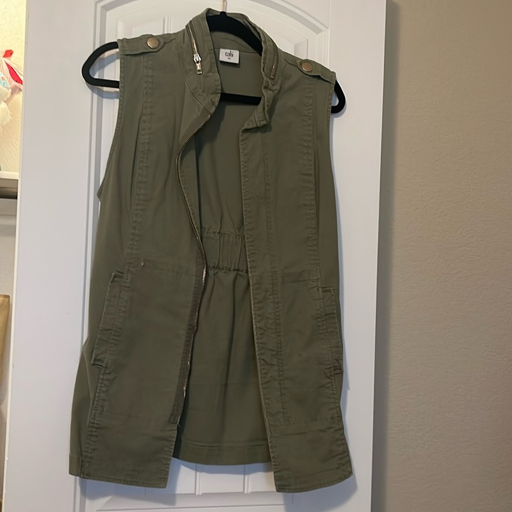 Cabi army green vest xs